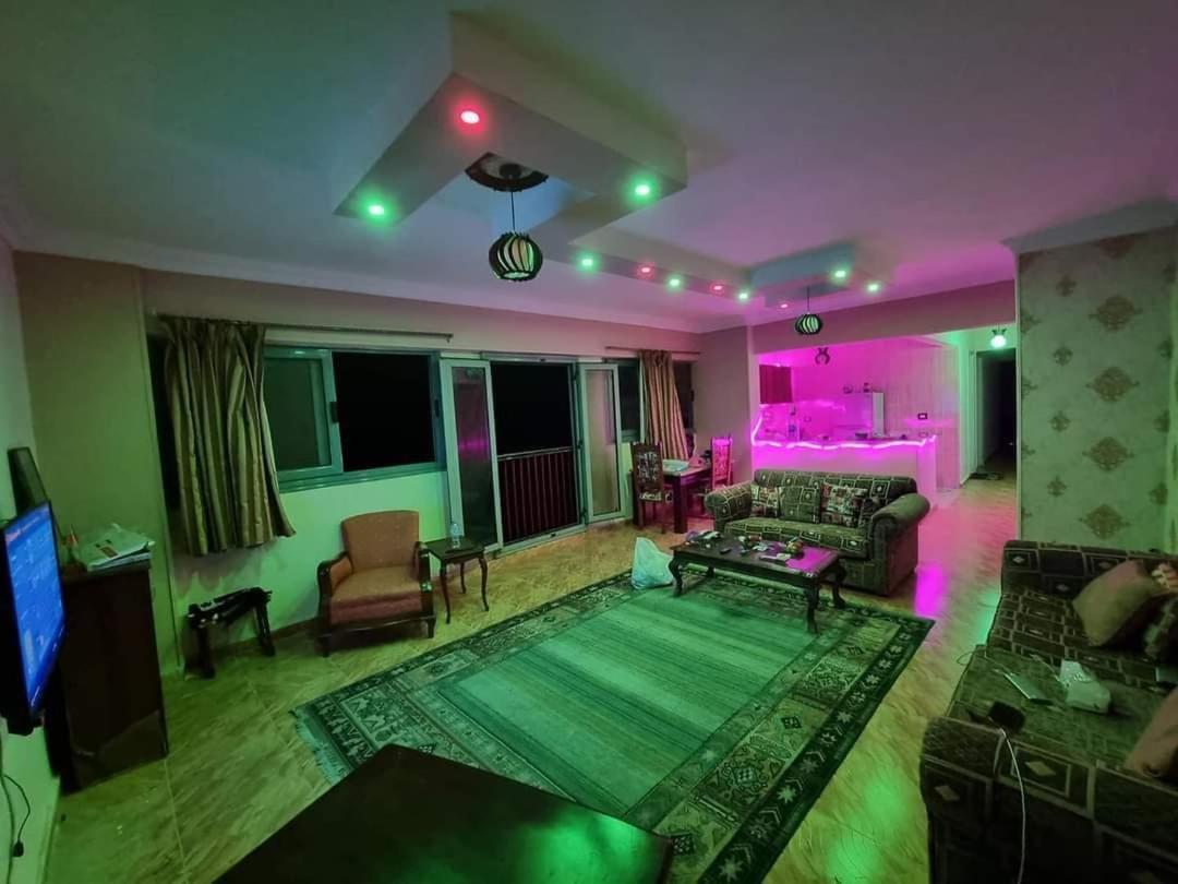 Panoramic Sea View Zamzm Flat Miami Family زمزم بانورما بشاطئ ميامي - الاسكندرية صف اول مباشر علي بحر - عائلات فقط * Alexandria