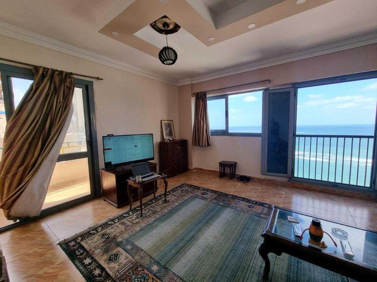 Panoramic Sea View Zamzm Flat Miami Family زمزم بانورما بشاطئ ميامي - الاسكندرية صف اول مباشر علي بحر - عائلات فقط *