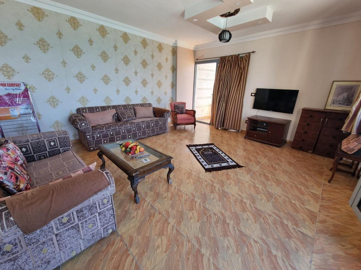 Panoramic Sea View Zamzm Flat Miami Family زمزم بانورما بشاطئ ميامي - الاسكندرية صف اول مباشر علي بحر - عائلات فقط Apartmán