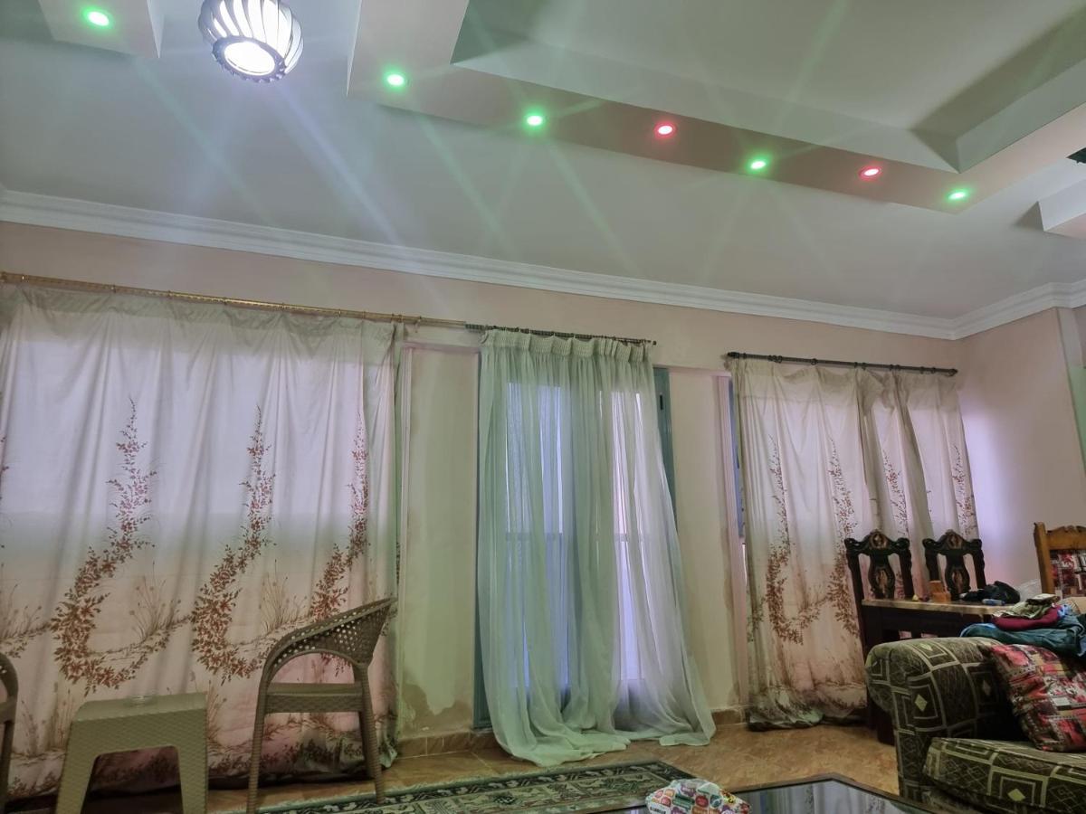Panoramic Sea View Zamzm Flat Miami Family زمزم بانورما بشاطئ ميامي - الاسكندرية صف اول مباشر علي بحر - عائلات فقط *