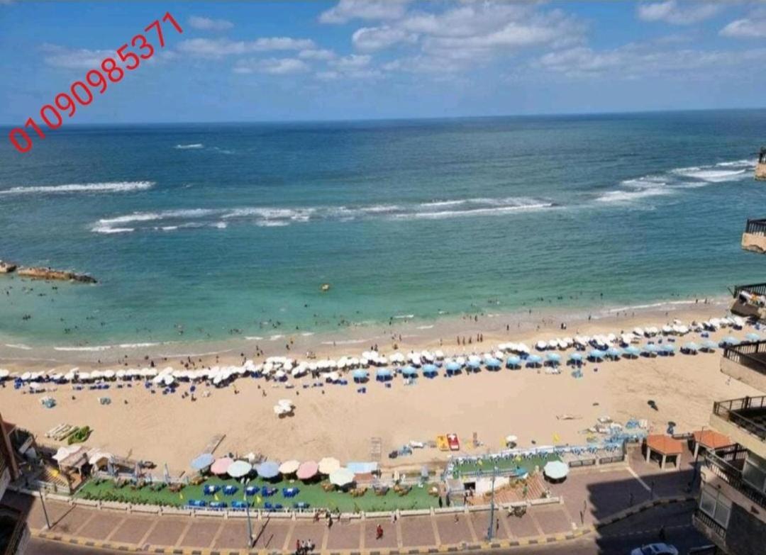 Panoramic Sea View Zamzm Flat Miami Family زمزم بانورما بشاطئ ميامي - الاسكندرية صف اول مباشر علي بحر - عائلات فقط Apartmán