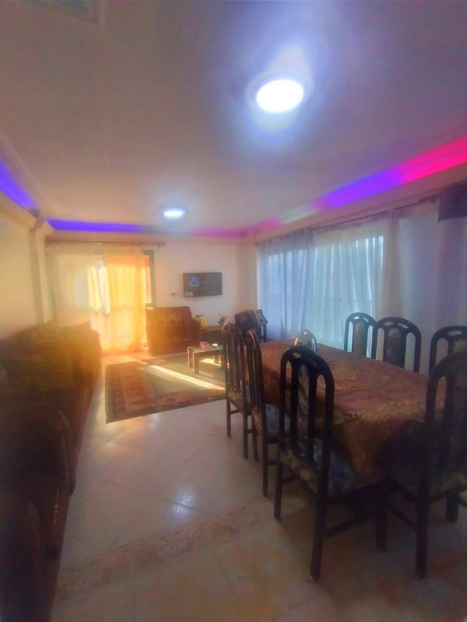 Apartment Panoramic Sea View Zamzm Flat Miami Family زمزم بانورما بشاطئ ميامي - الاسكندرية صف اول مباشر علي بحر - عائلات فقط *